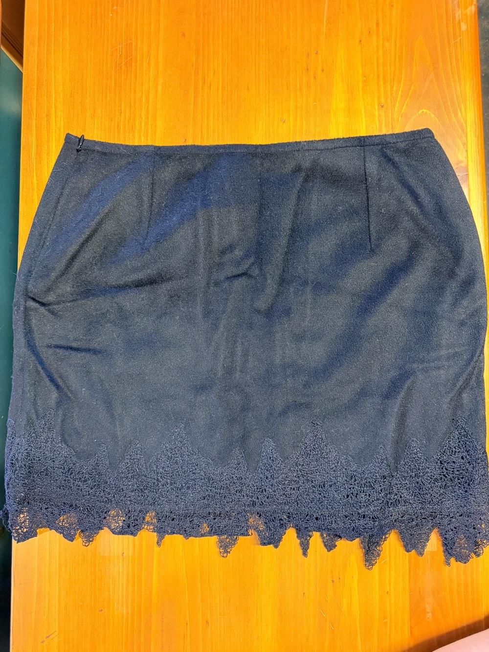 Vintage Versace Black Angora Wool Cashgora Lace Trim Skirt IT 40 Made in Italy